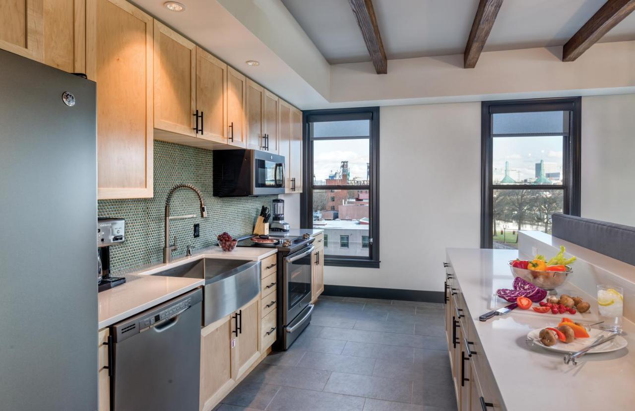 Worldmark Portland Waterfront Park Buitenkant foto